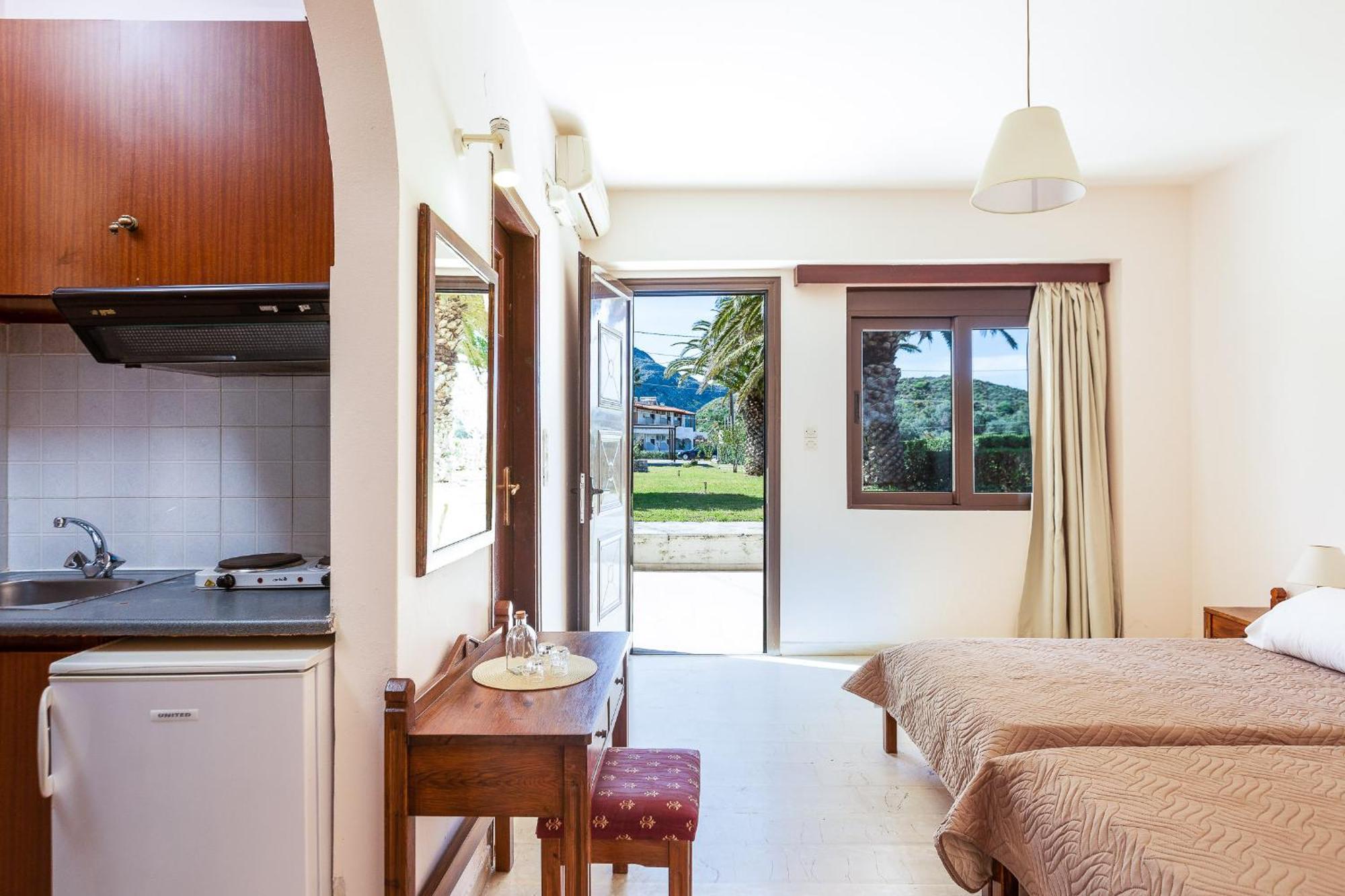 Santa Maria Studios & Apartments Plakias Bagian luar foto